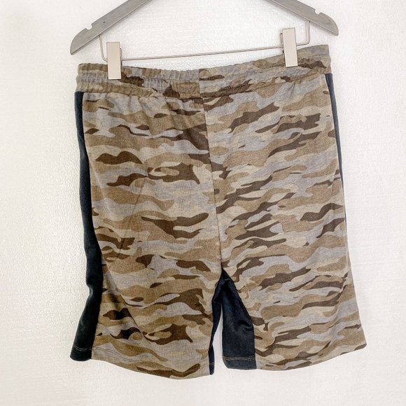 NWT English Laundry Men's Camo Short - Picture 9 of 9
